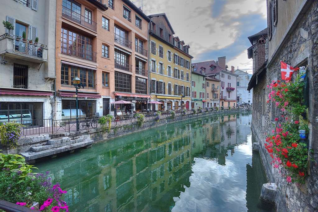 Campanile Annecy Centre - Gare Hotel Ngoại thất bức ảnh